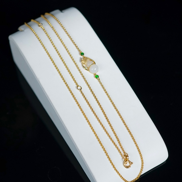 18k金古法工艺镶羊脂玉葫芦项链50cm-可调节