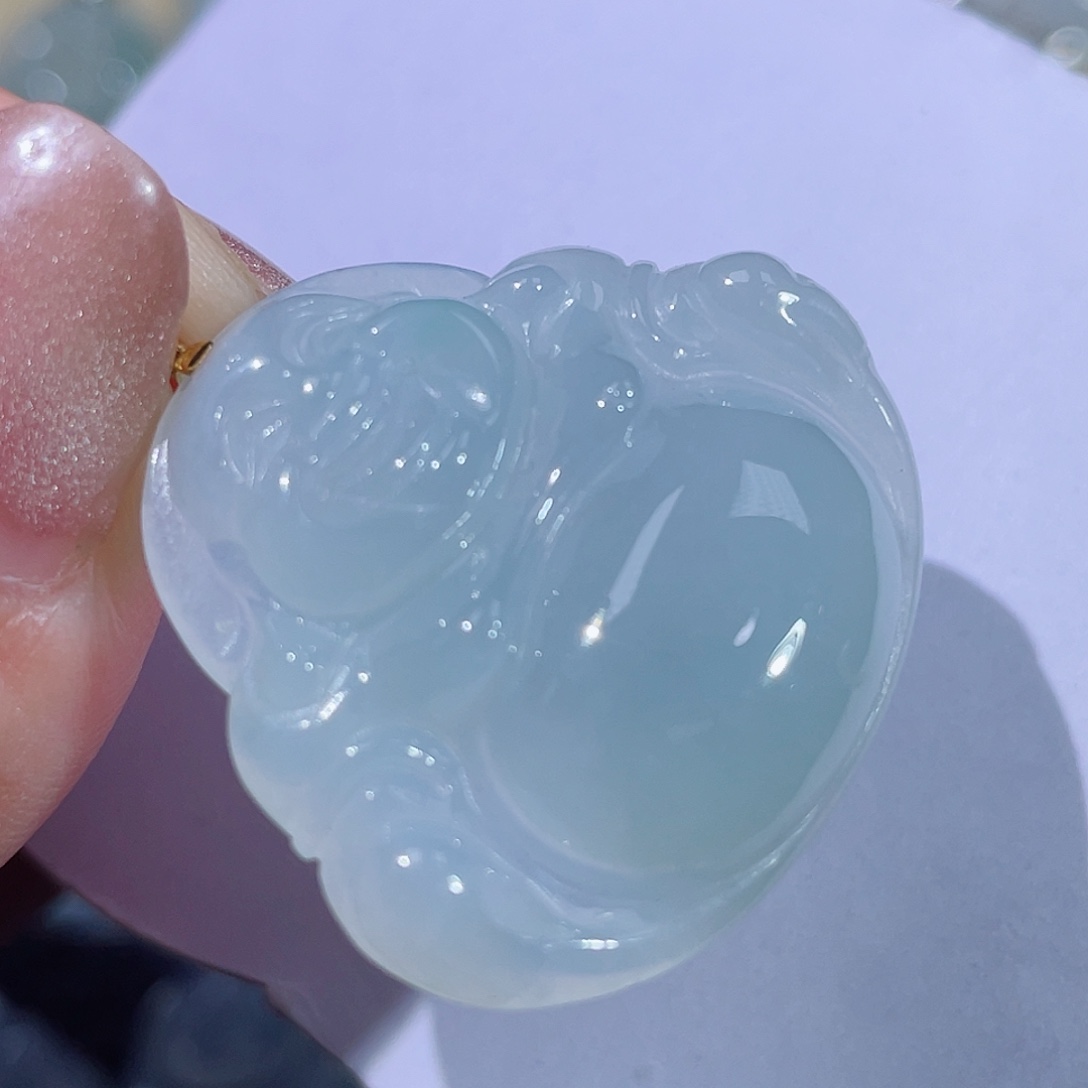 翡翠18K金镶嵌颈饰佛公