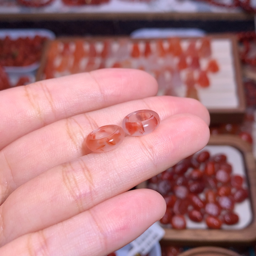 南红玛瑙未镶嵌珠宝半成品甜甜圈