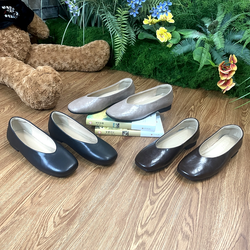MMGY(木马公园）低跟水洗头层牛皮舒适单鞋纯色浅口平跟单鞋女