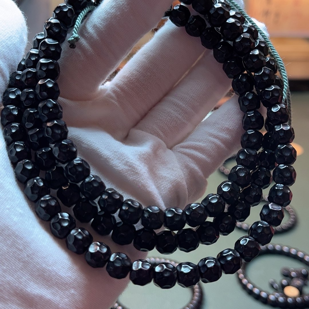 飞***跃椰蒂吊坠凡安椰蒂