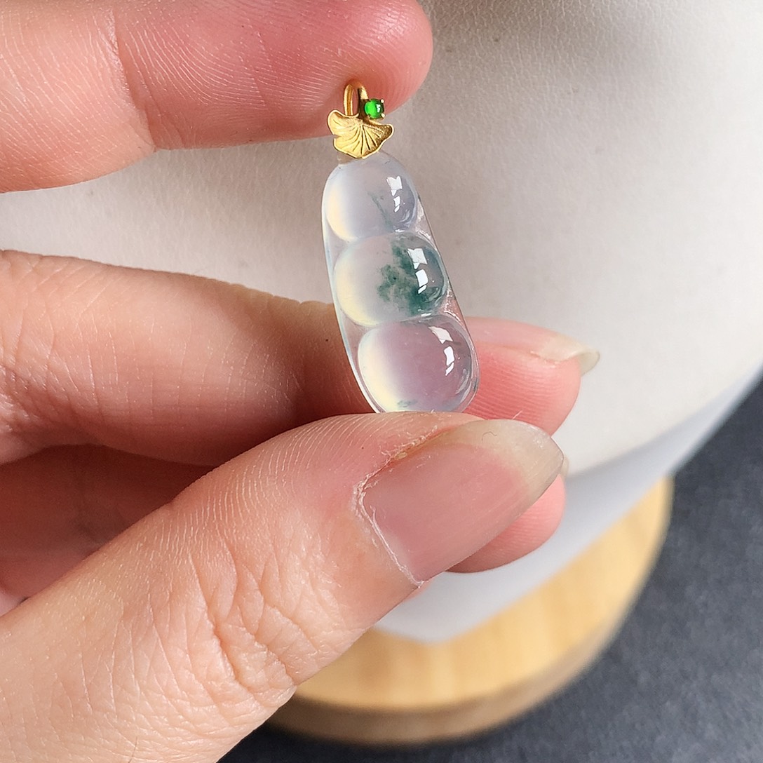 吊坠(不含链)18K金镶嵌翡翠豆子