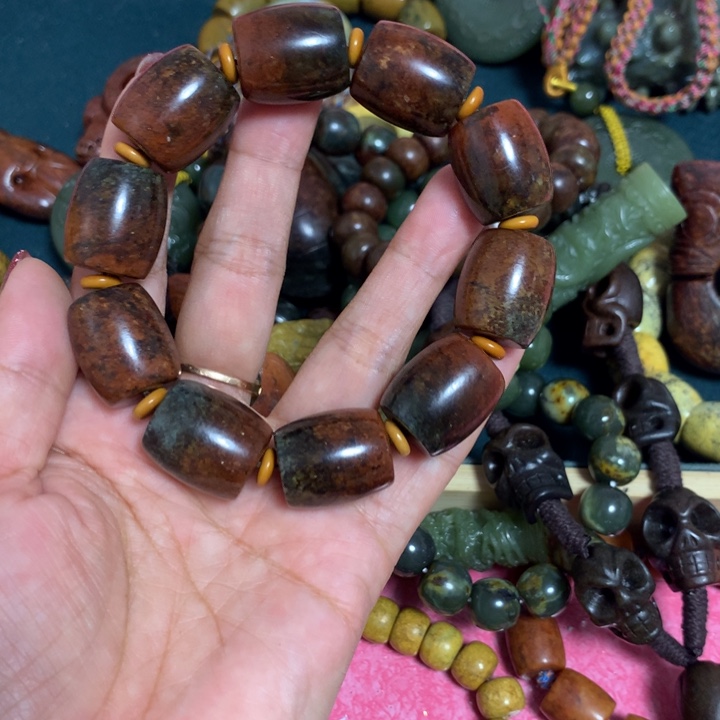 岫岩河磨玉（透闪石质玉）手链未镶嵌本*