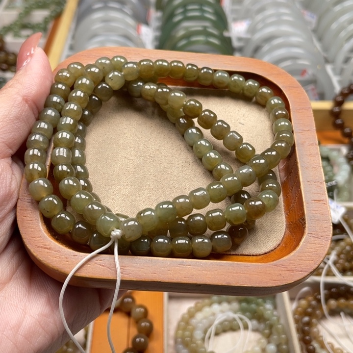 和田玉珠串6*7mm未镶嵌
