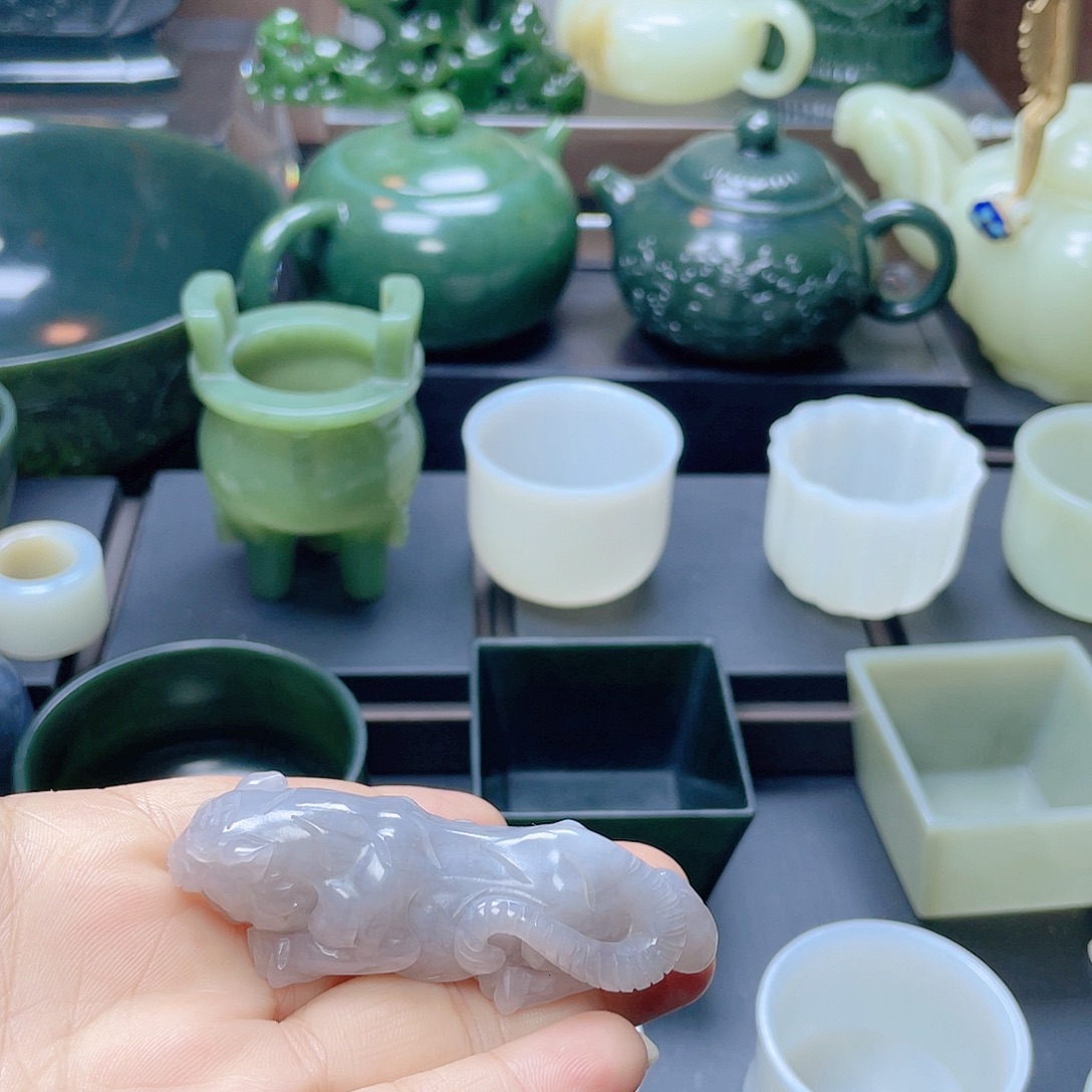 和田玉未镶嵌挂件