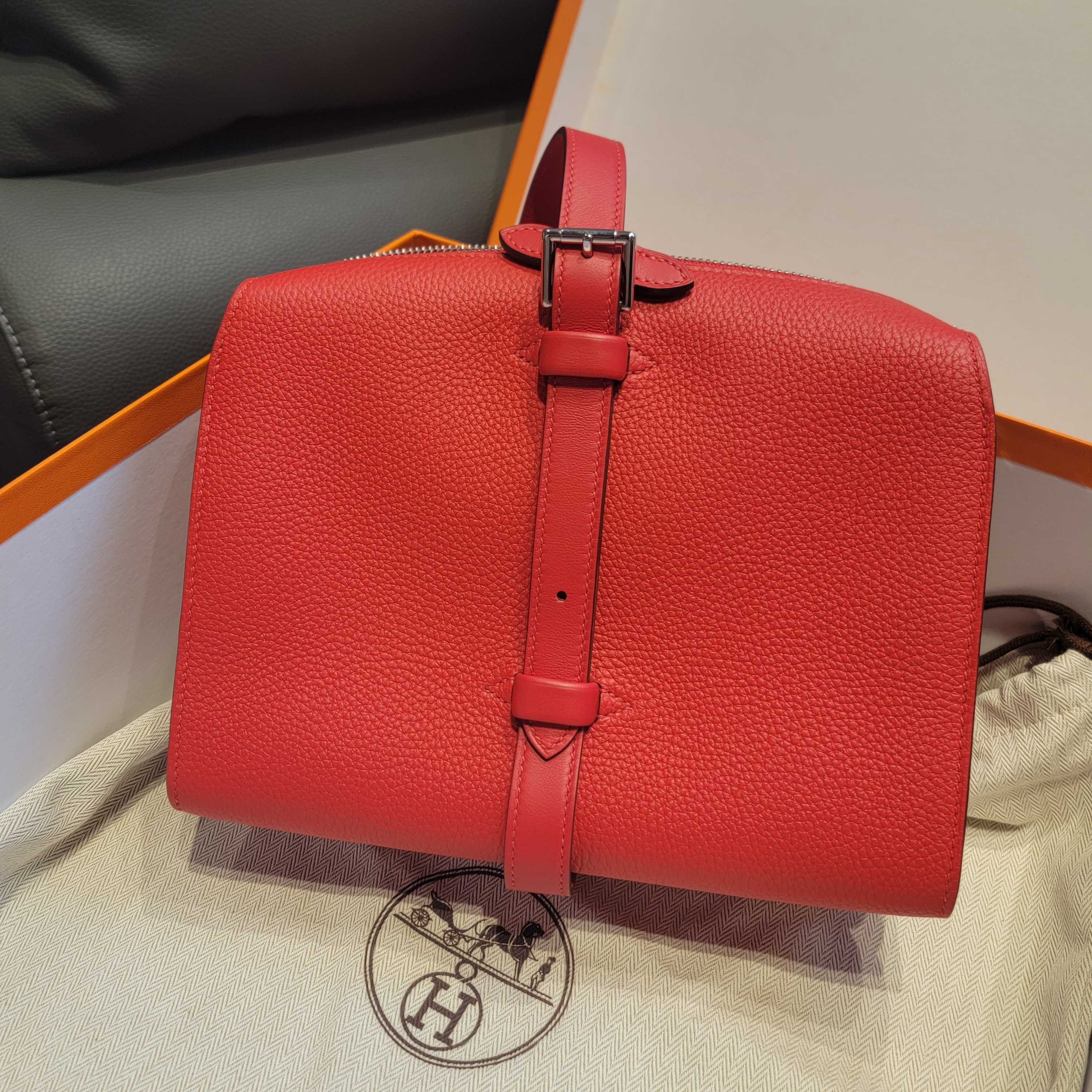 99新 Hermes/爱马仕  爱马仕心形红秀款Simone Bag Z刻