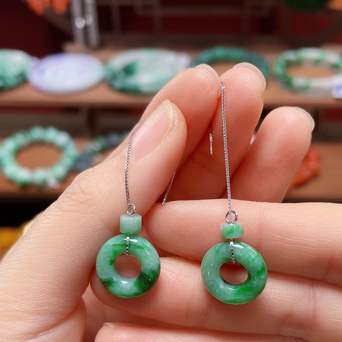 翡翠未镶嵌手链饰品