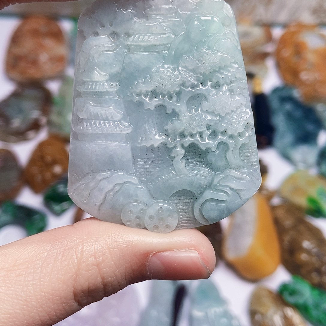 翡翠未镶嵌颈饰翡翠A货