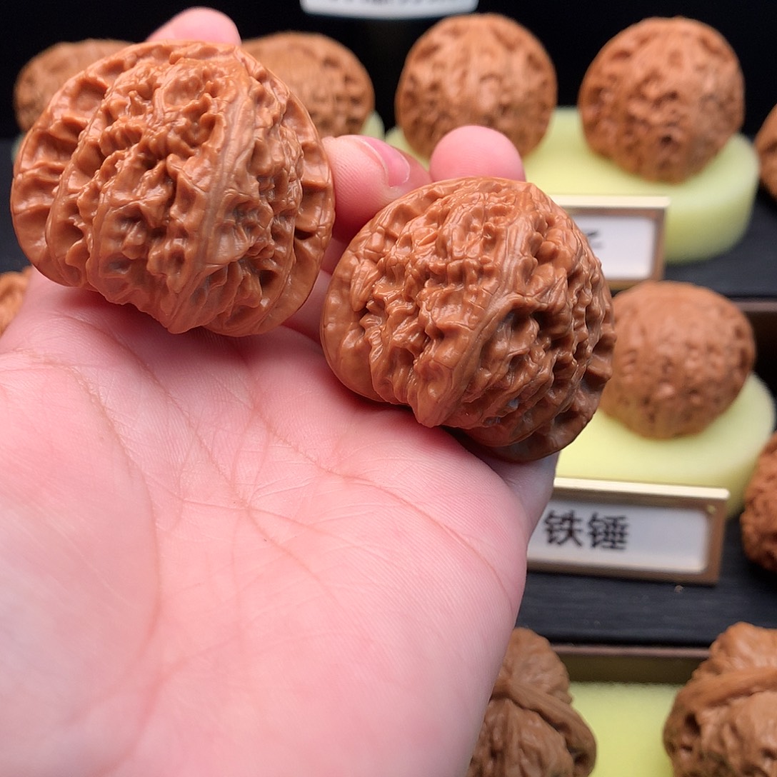 吊坠文玩核桃620号三角白40