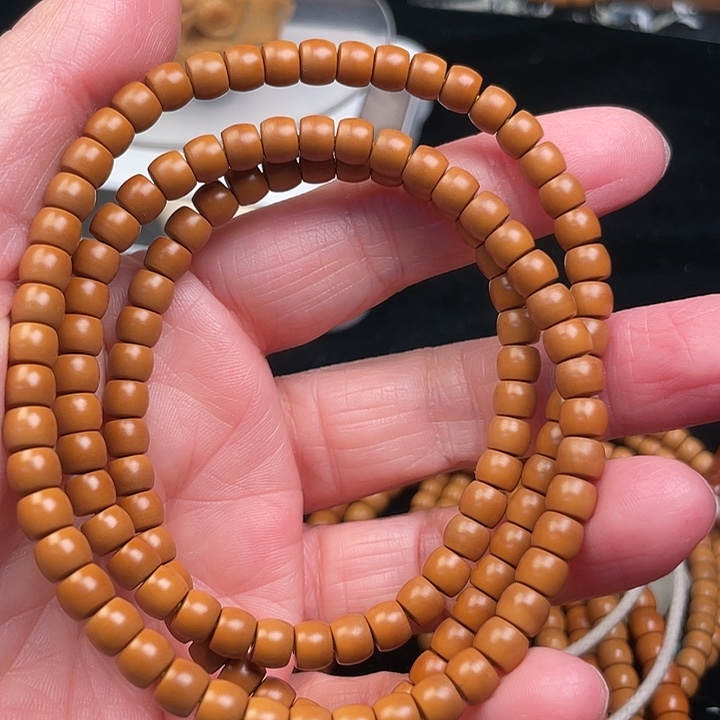 悟***丶手串文玩核桃脖挂