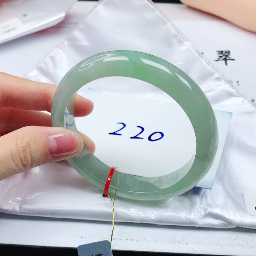【闪购商品】翡翠手镯未镶嵌缅甸天然a货手镯57+