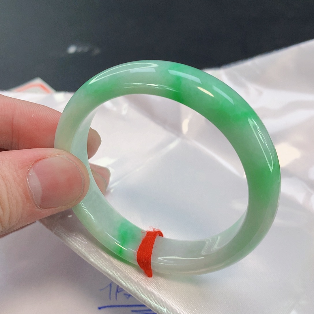 翡翠手镯未镶嵌130缅甸天然翡翠A货