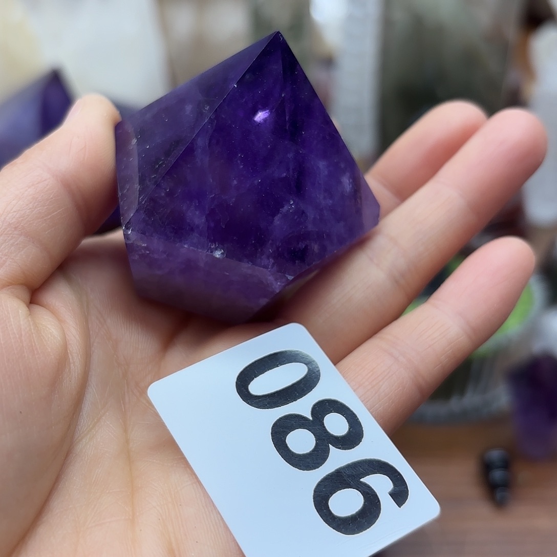 水晶大型摆件（非配饰）未镶嵌