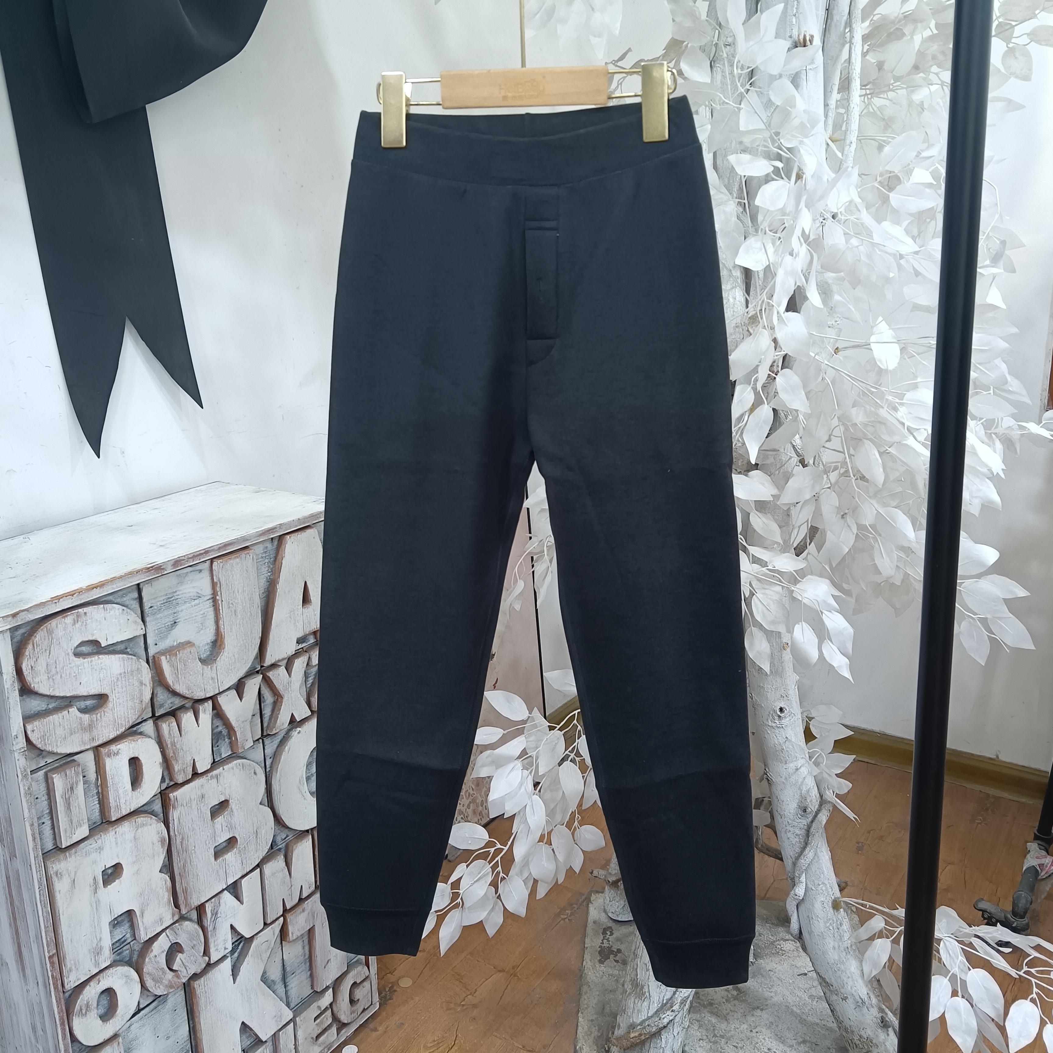 H643男童黑色打底校服裤童装