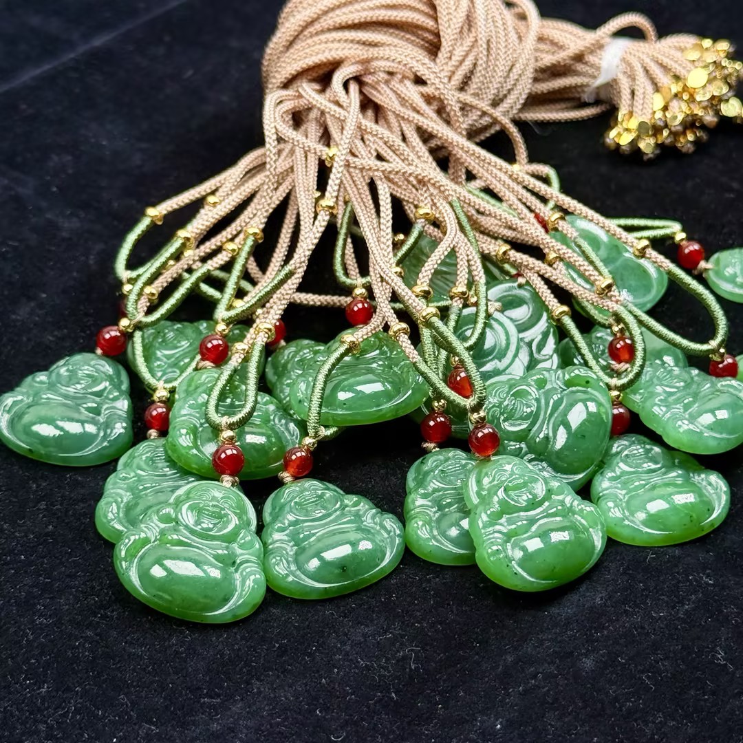 【CH】和田玉碧玉佛公吊坠（多样性发其一）