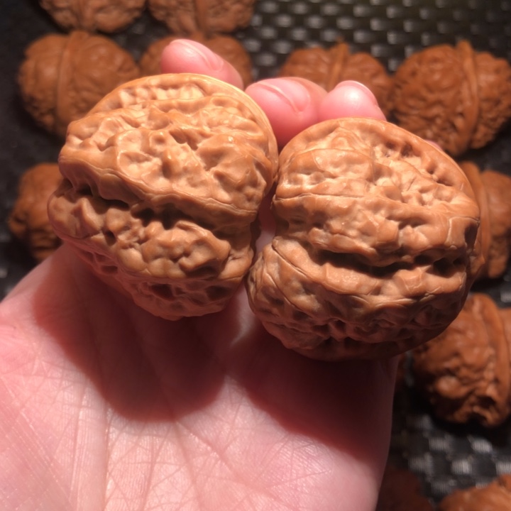 s***e文玩核桃把件蛙王