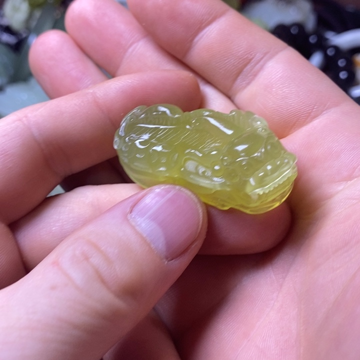 岫玉岫玉颈饰未镶嵌