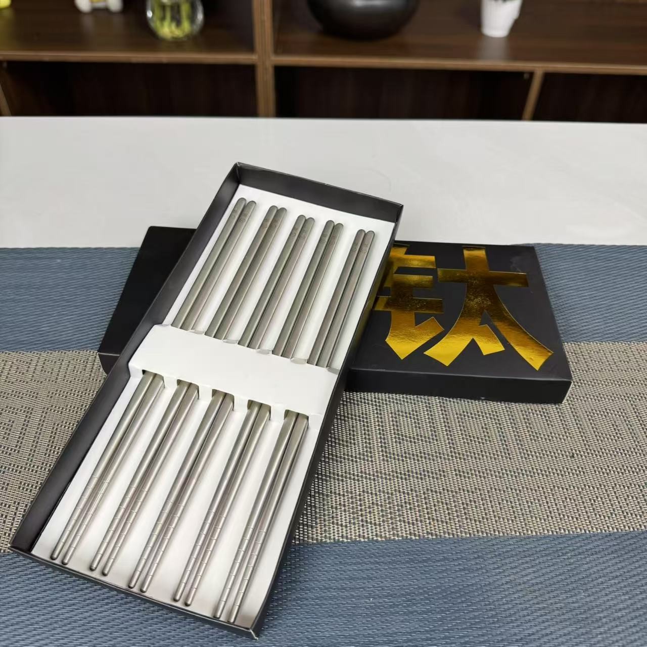 【钛筷子 】健康钛  家用健康筷子 轻奢钛筷 防滑 