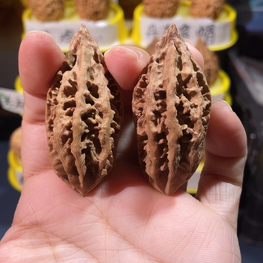 吊坠文玩核桃柳叶