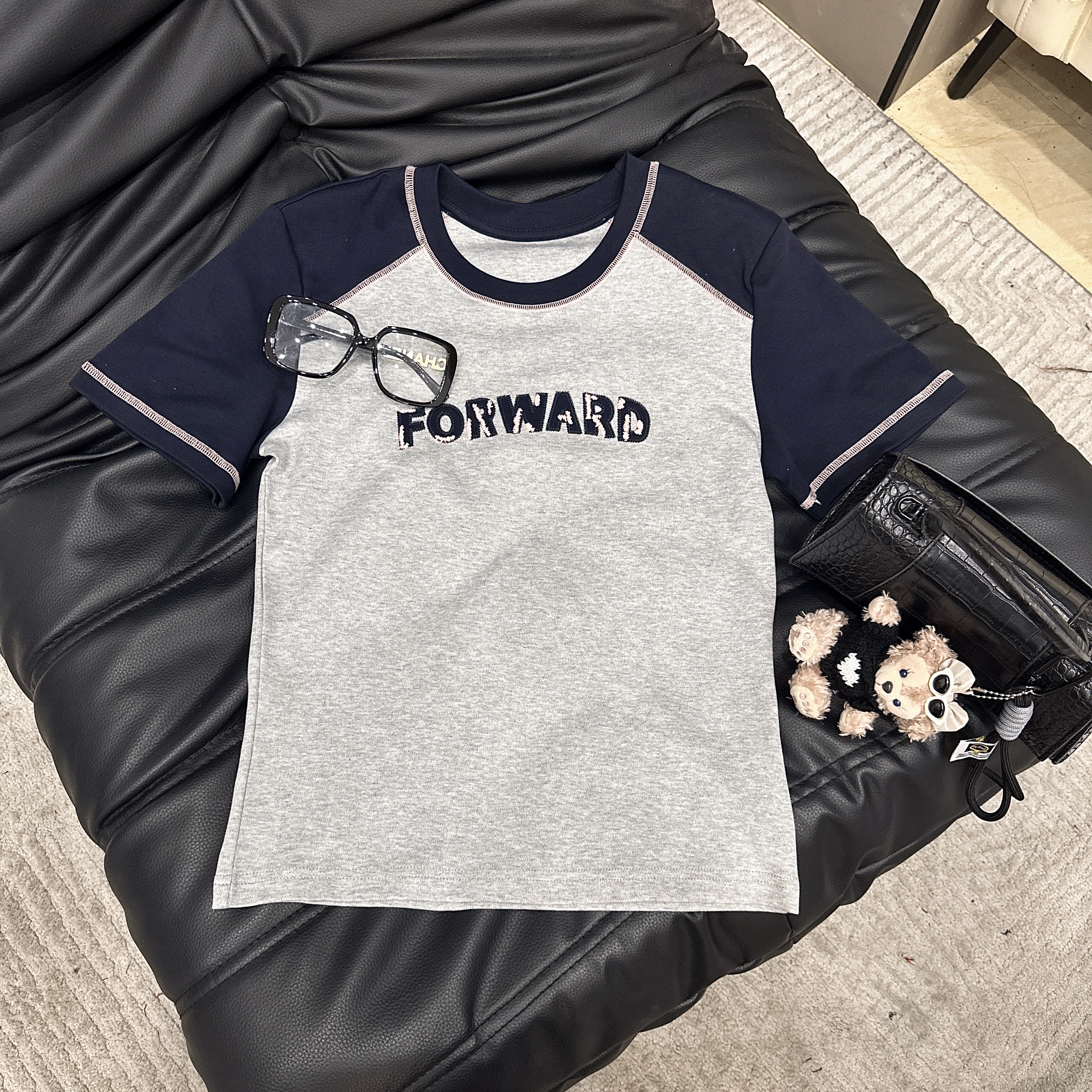 LUSESAY 刺绣拼接字母 2025新款重工短袖T恤女百搭时尚上衣in