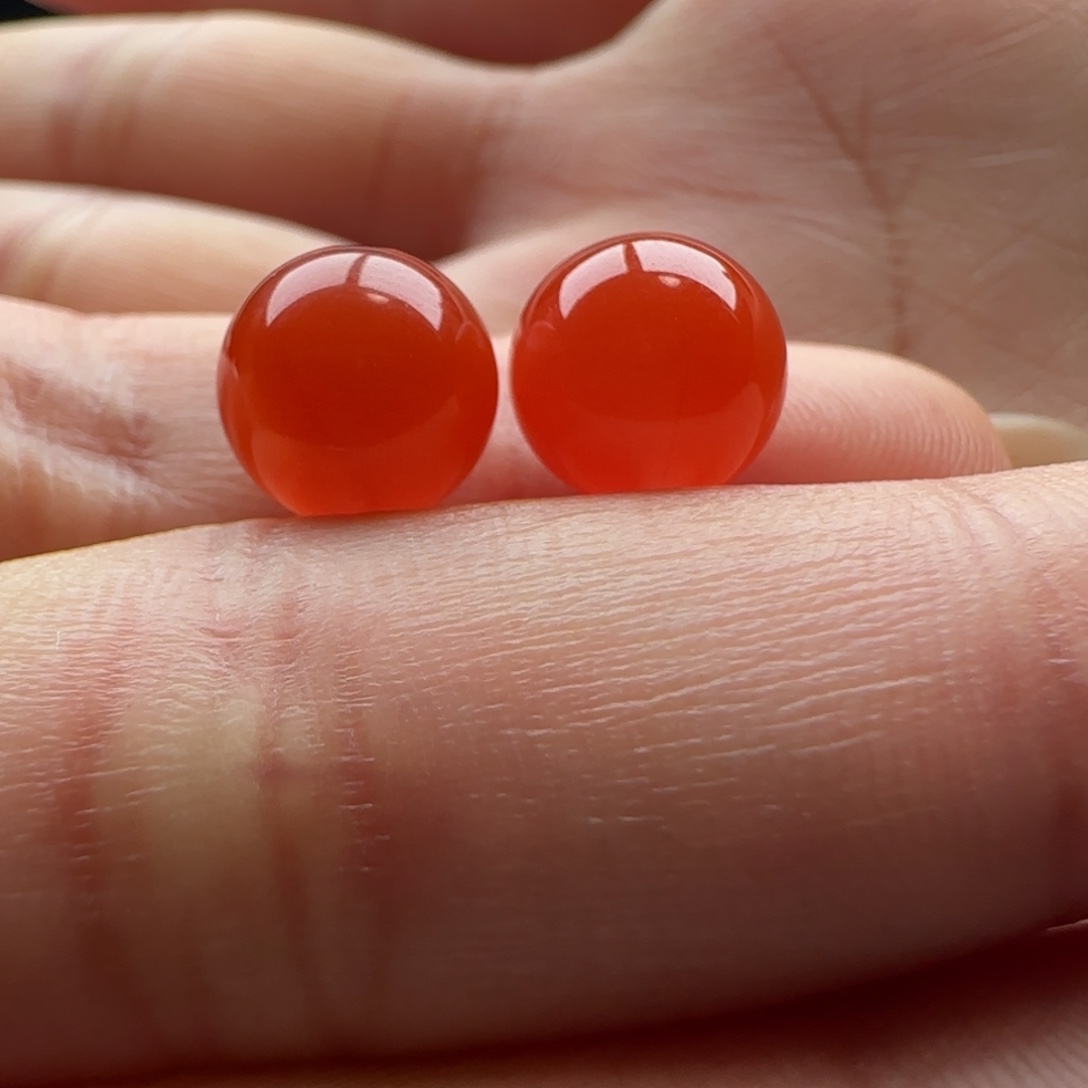 南红玛瑙未镶嵌圆珠对珠9.1，微瑕，柿子红