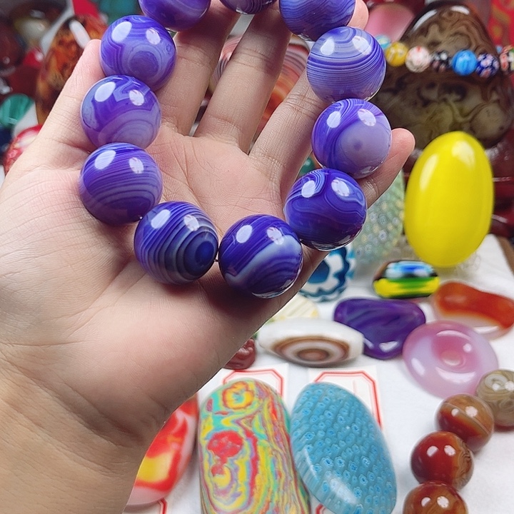 天***ˇ玛瑙/玉髓耳钉未镶嵌