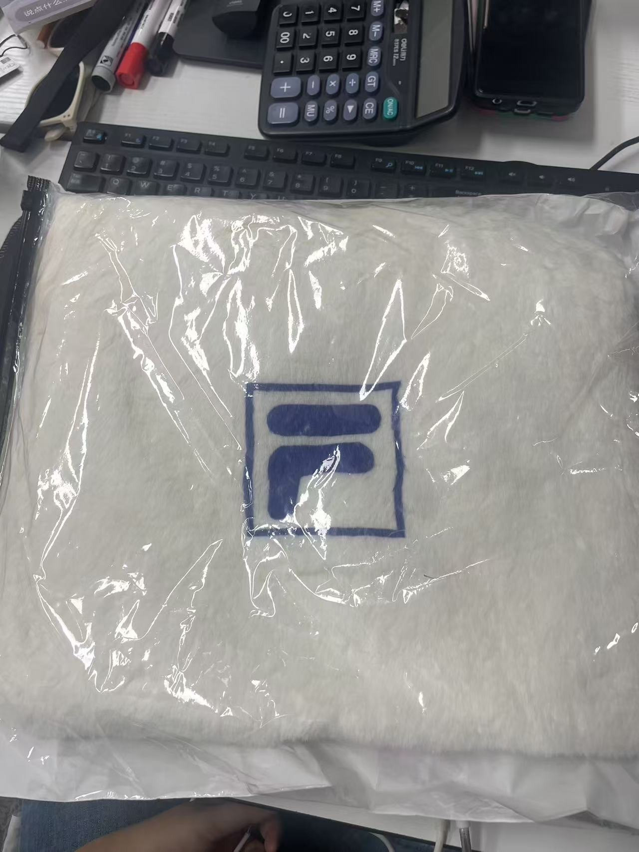 FILA运动提包/