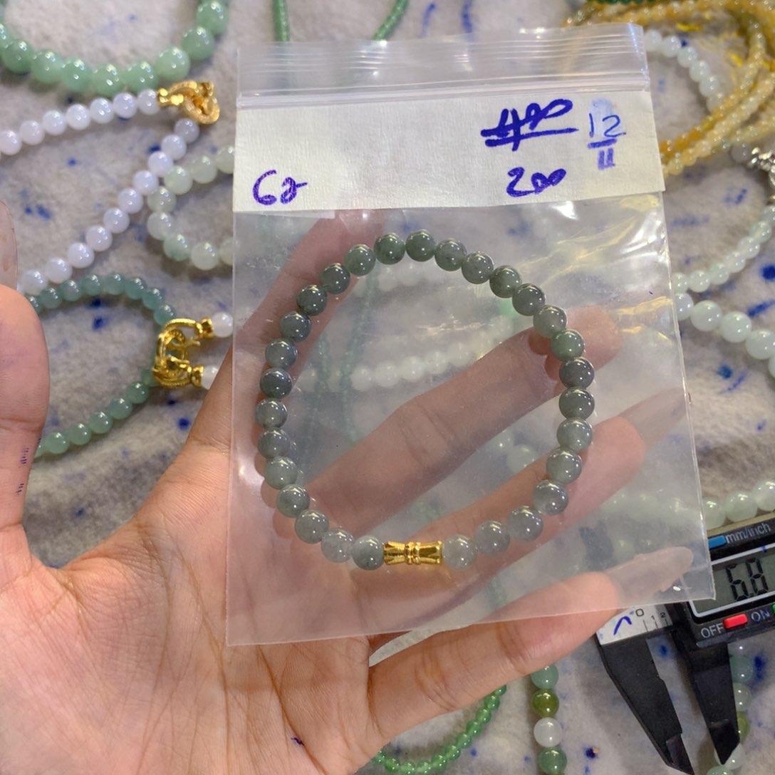 未镶嵌定制翡翠天然缅甸翡翠多样性