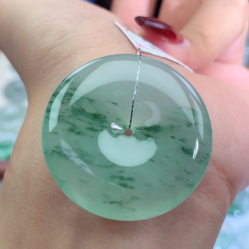 【闪购商品】翡翠吊坠(不含链)未镶嵌