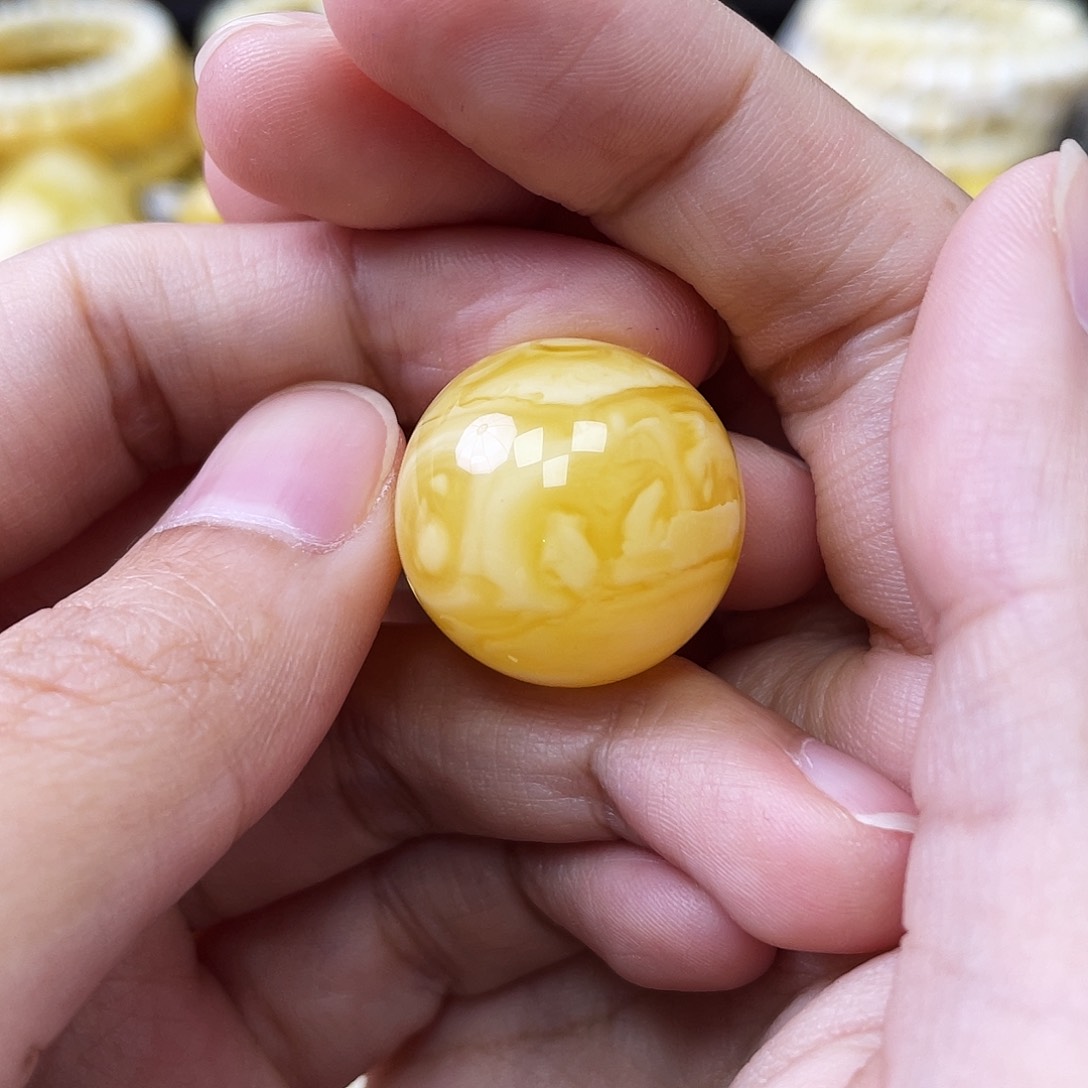 蜜蜡未镶嵌珠宝奇石橘底白花21mm