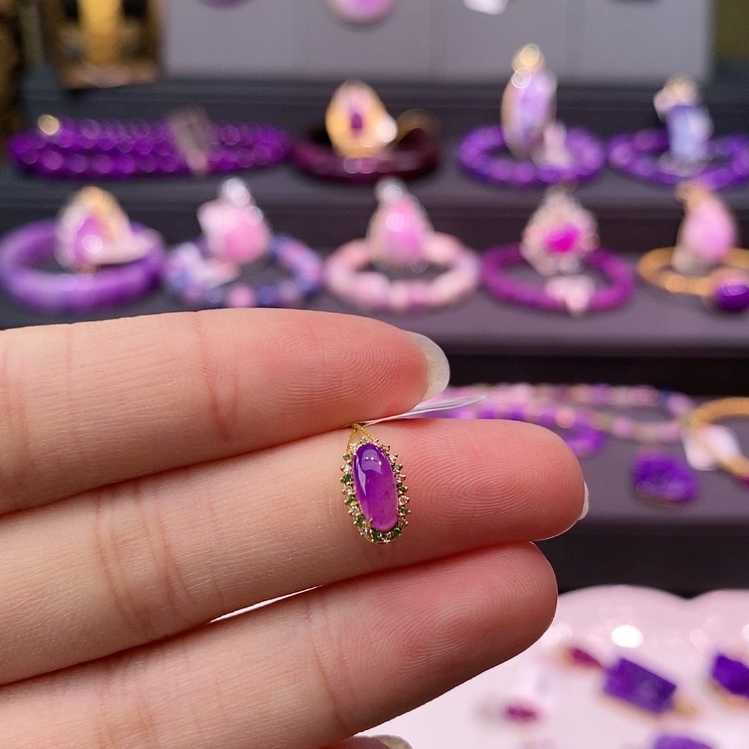 苏纪石（舒俱来）18K金镶嵌吊坠(不含链)