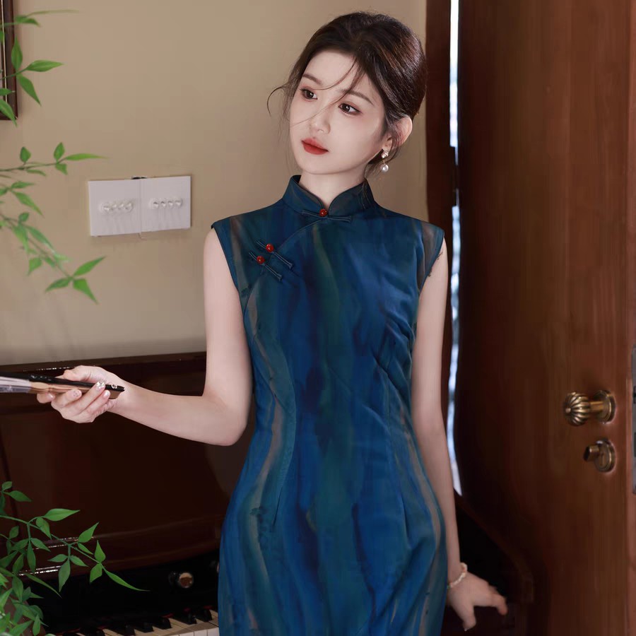 《青绿》125左右年轻美瑞士网旗袍2025年夏季新款日常新中式女