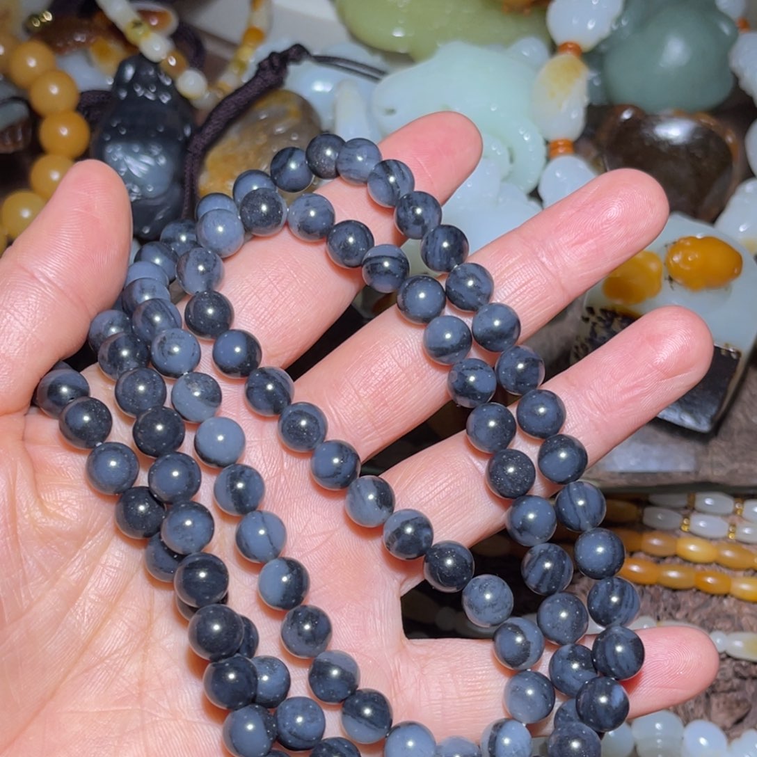 和田玉未镶嵌车挂0.8