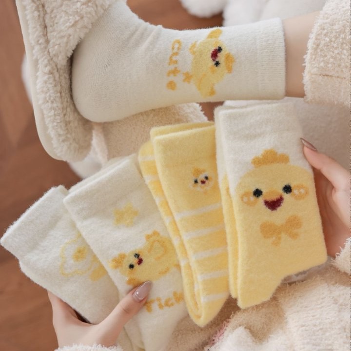 黄色澳绒袜子女可爱秋冬季加厚毛绒保暖雪地板睡眠中筒女袜月子袜