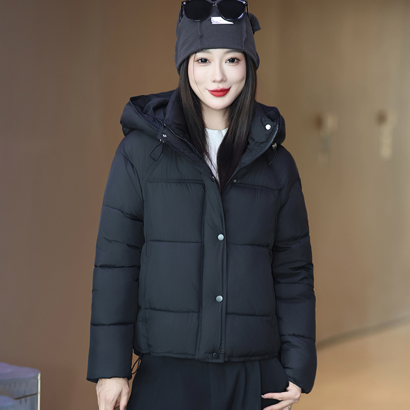 2025短款时尚休闲女面包服百搭连帽加厚保暖棉衣女款爆款2025新款