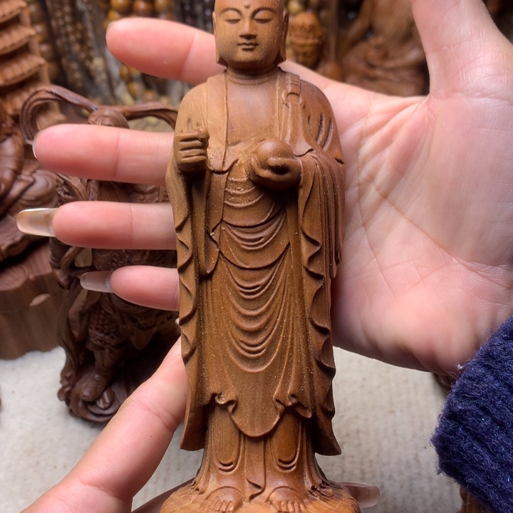 檀香木其他老山檀香手把件瑕疵