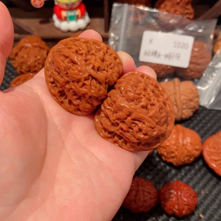 文玩核桃把件39.7尺寸南疆石1039