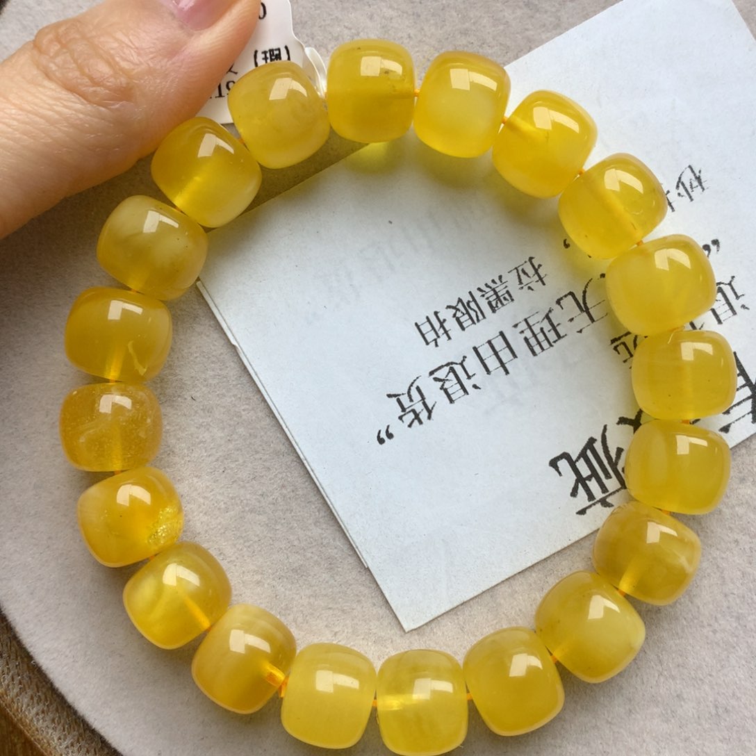 蜜蜡珠宝奇石未镶嵌