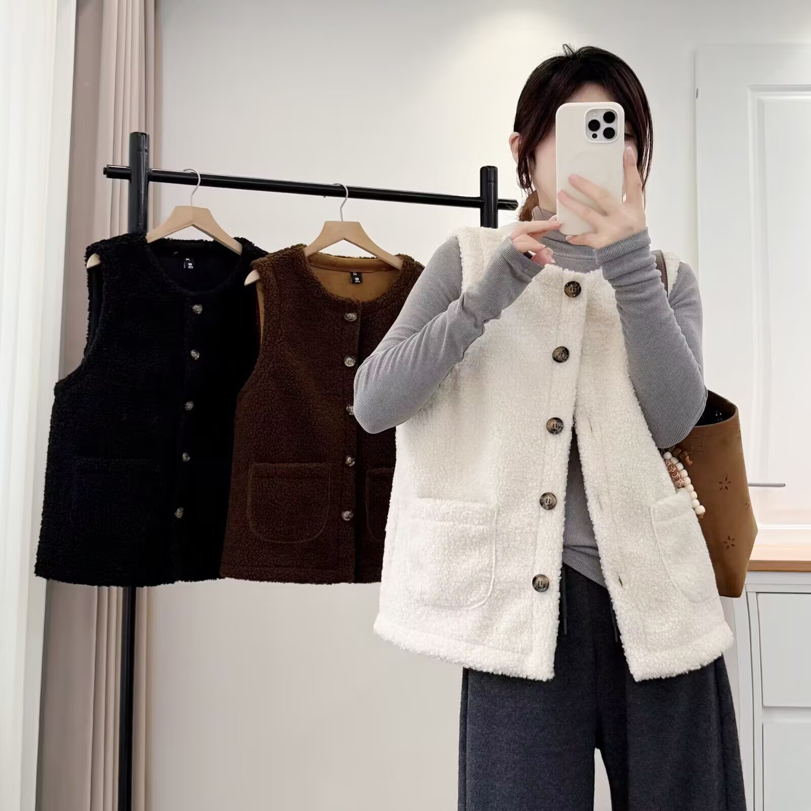 2025大码女装春秋季新款小香风加厚颗粒绒坎肩背心显瘦马甲外套