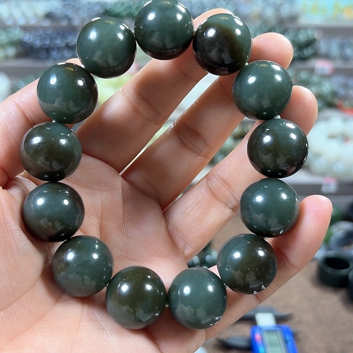 和田玉手链未镶嵌新疆且末蓝卡18