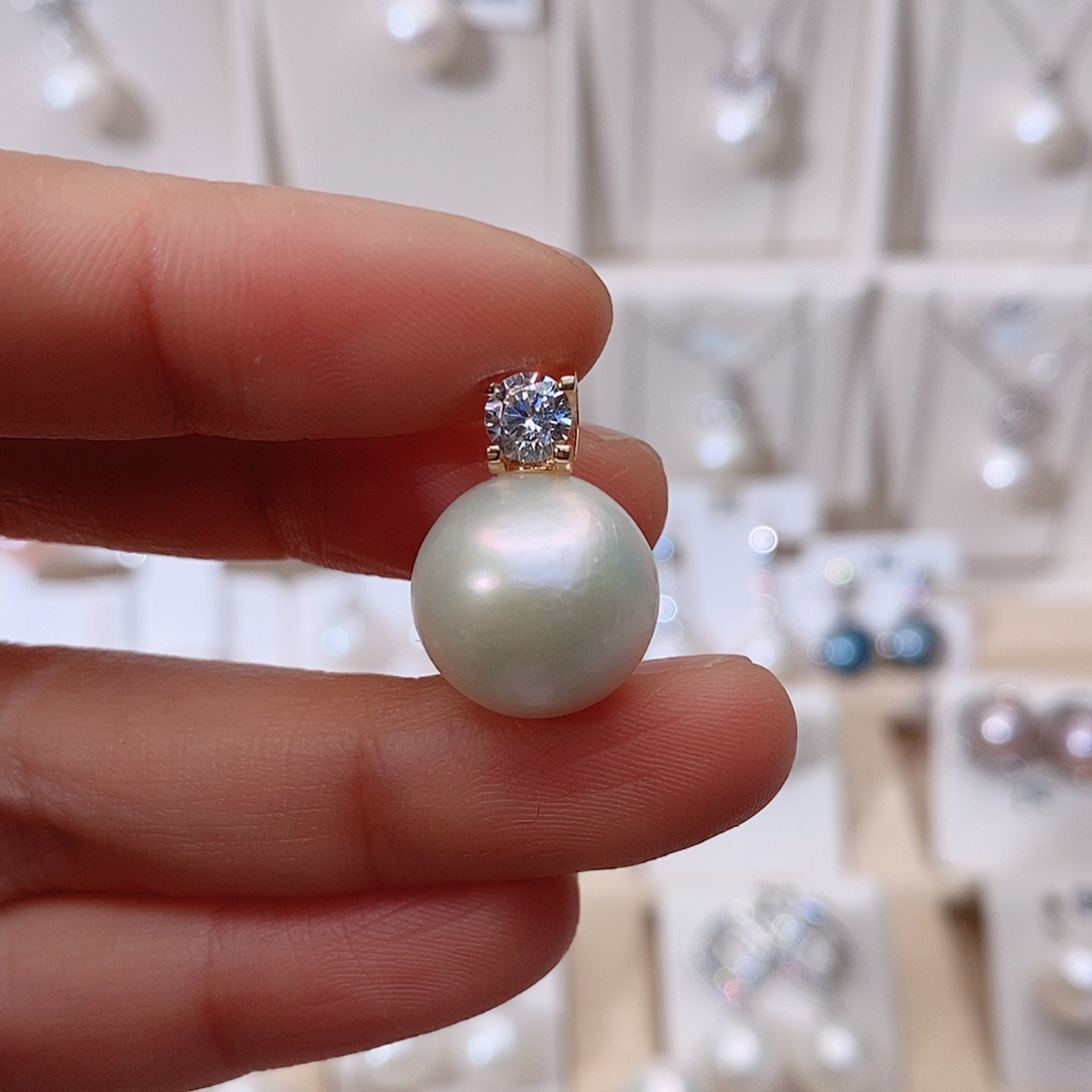 颈饰银S925镶嵌淡水珍珠