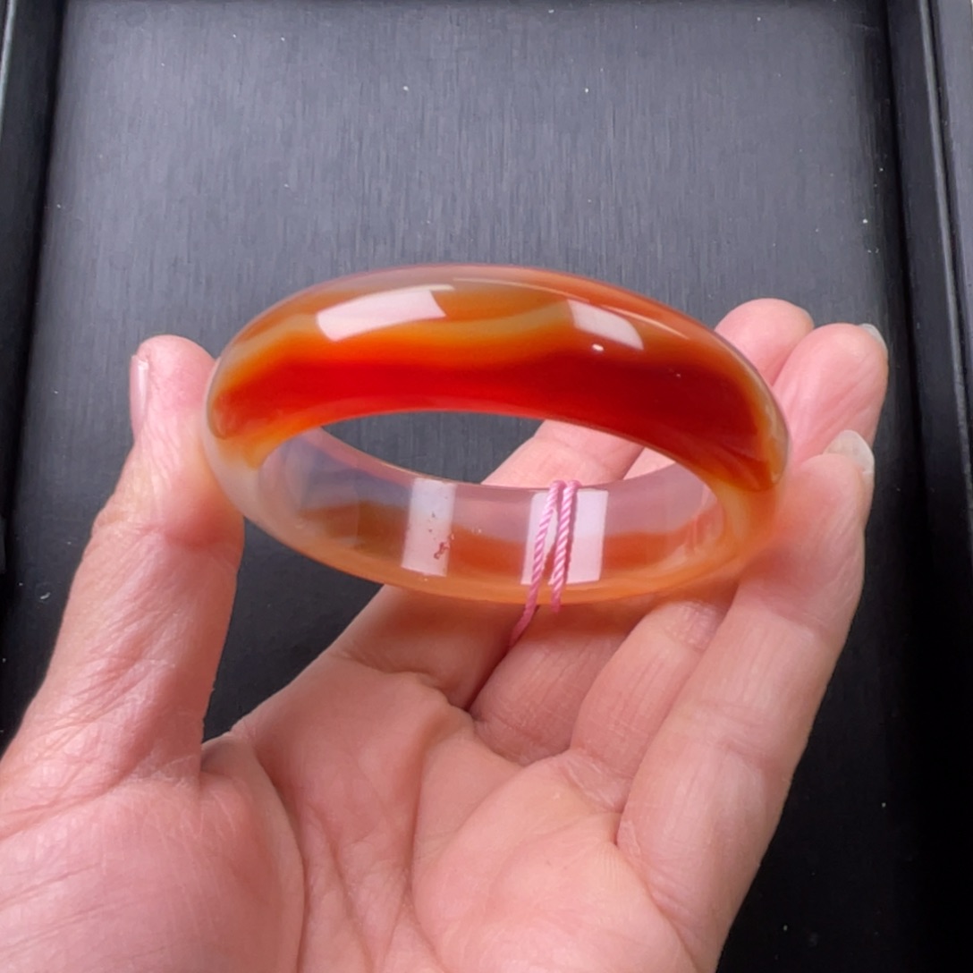 玛瑙/玉髓手镯未镶嵌50圈口