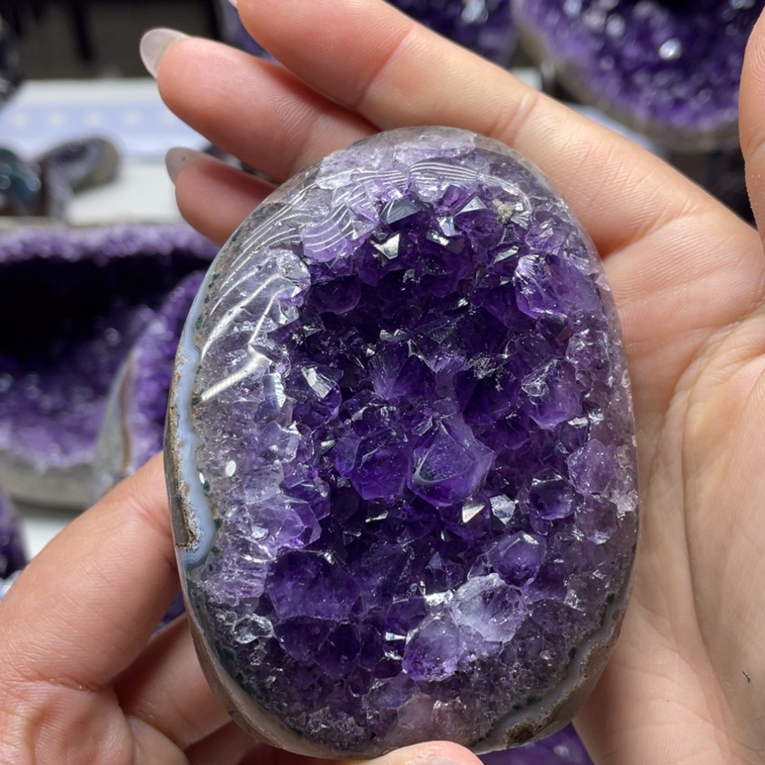 紫晶大型摆件（非配饰）未镶嵌