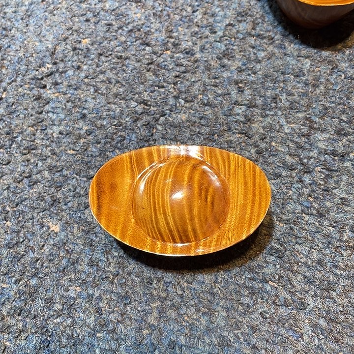 金丝楠金丝楠木金源财宝。