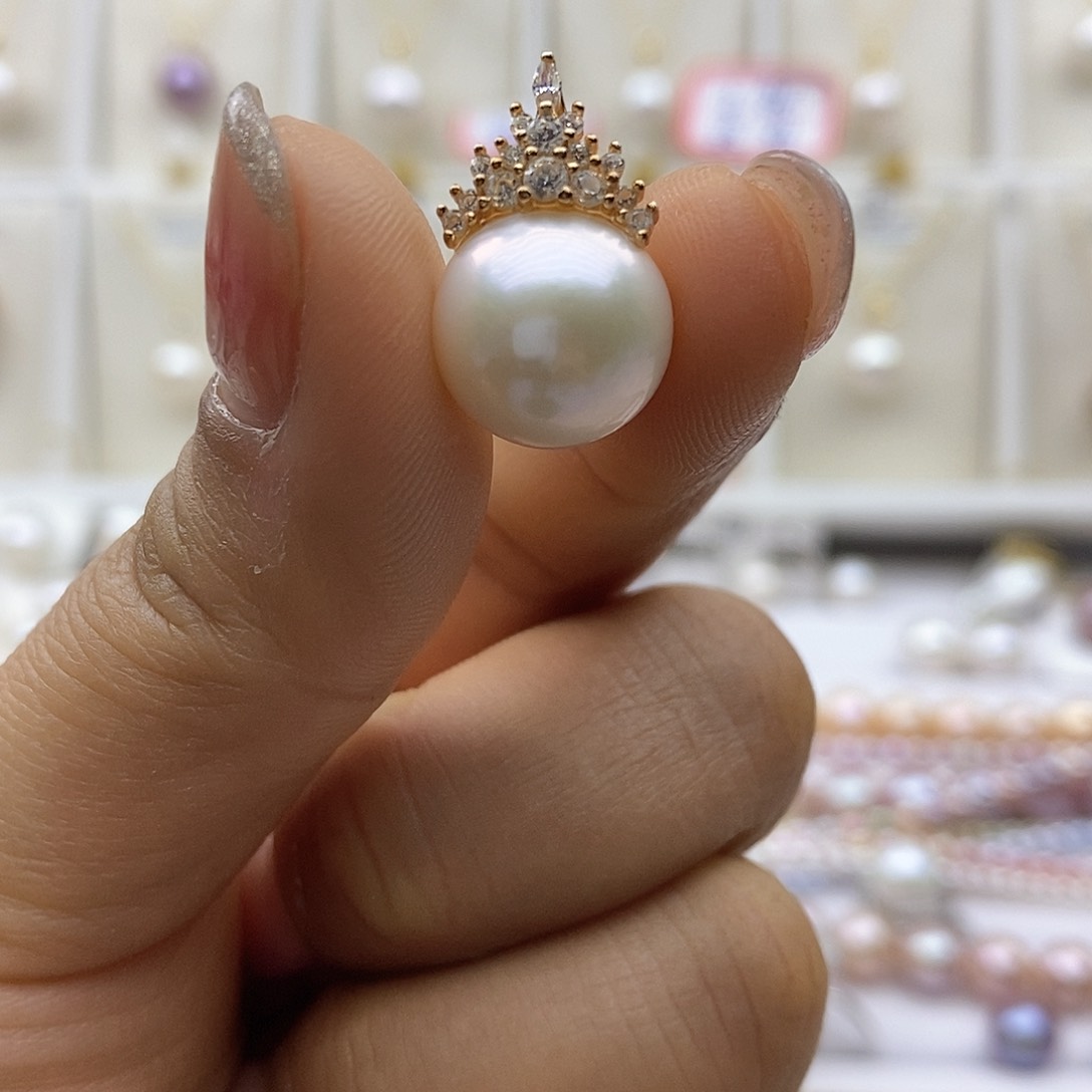 淡水珍珠吊坠(赠链)银S925镶嵌