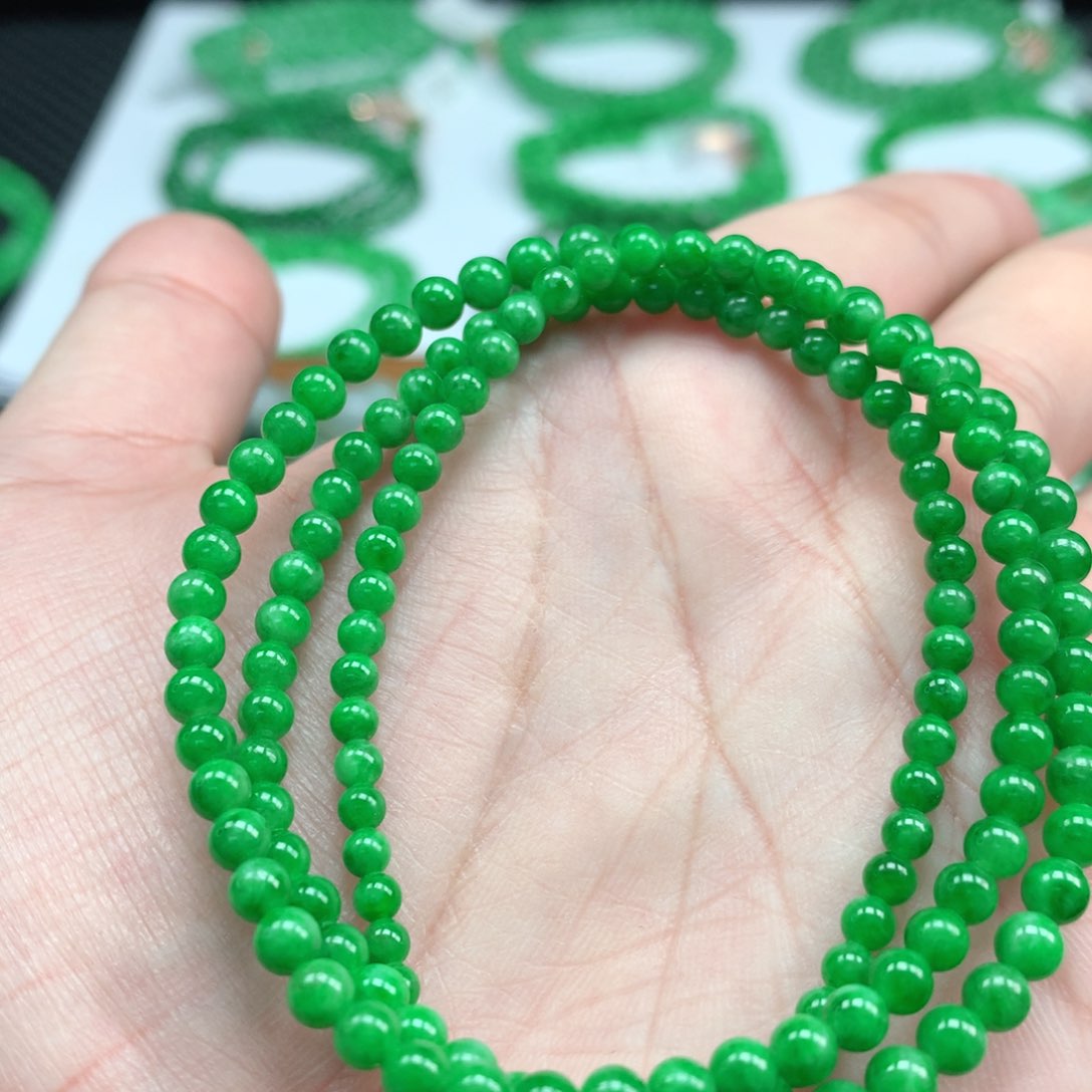 翡翠手链未镶嵌翡翠