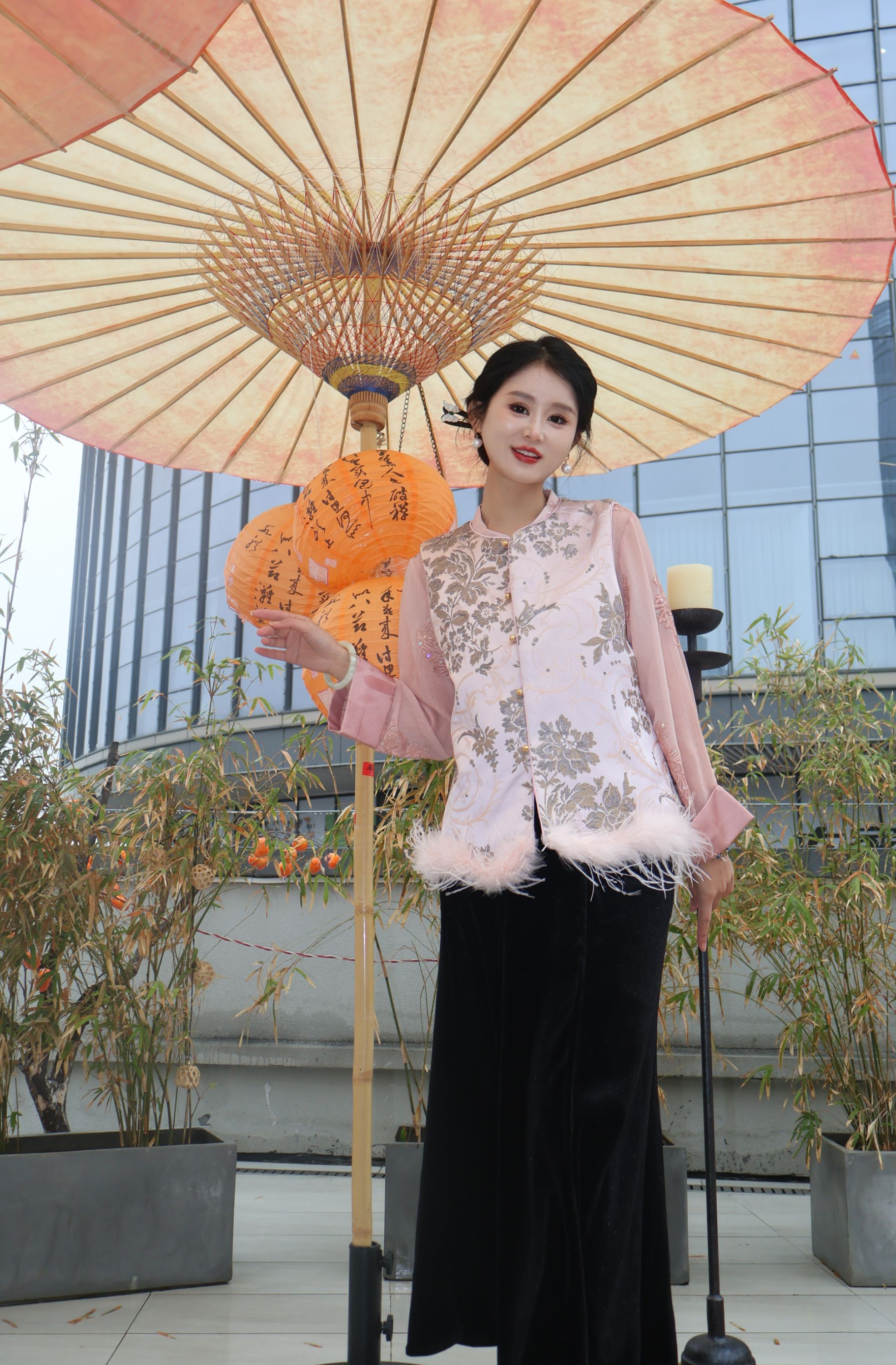 【花羽】时尚提花默认厚度马夹透气厚款民族风日常西装领网红