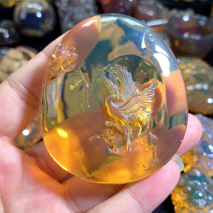 琥珀颈饰未镶嵌蓝珀鹭