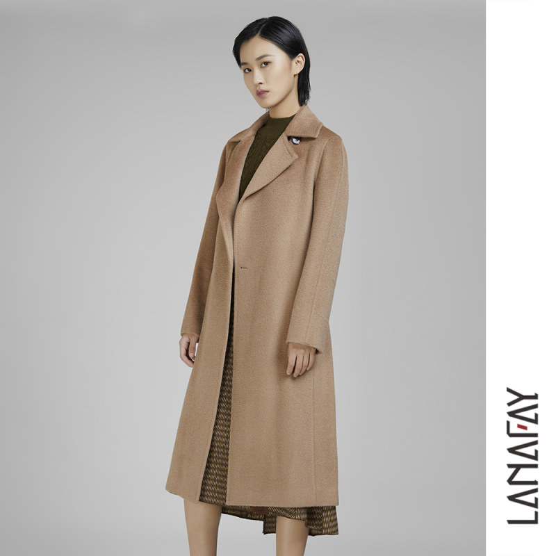 啦娜菲LANAFAY冬季大衣LF702