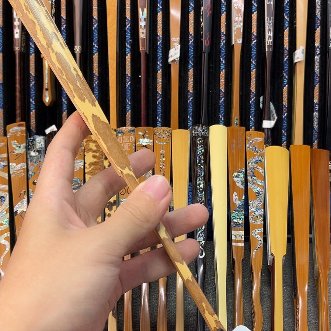扇子工****务纯手工制作的
